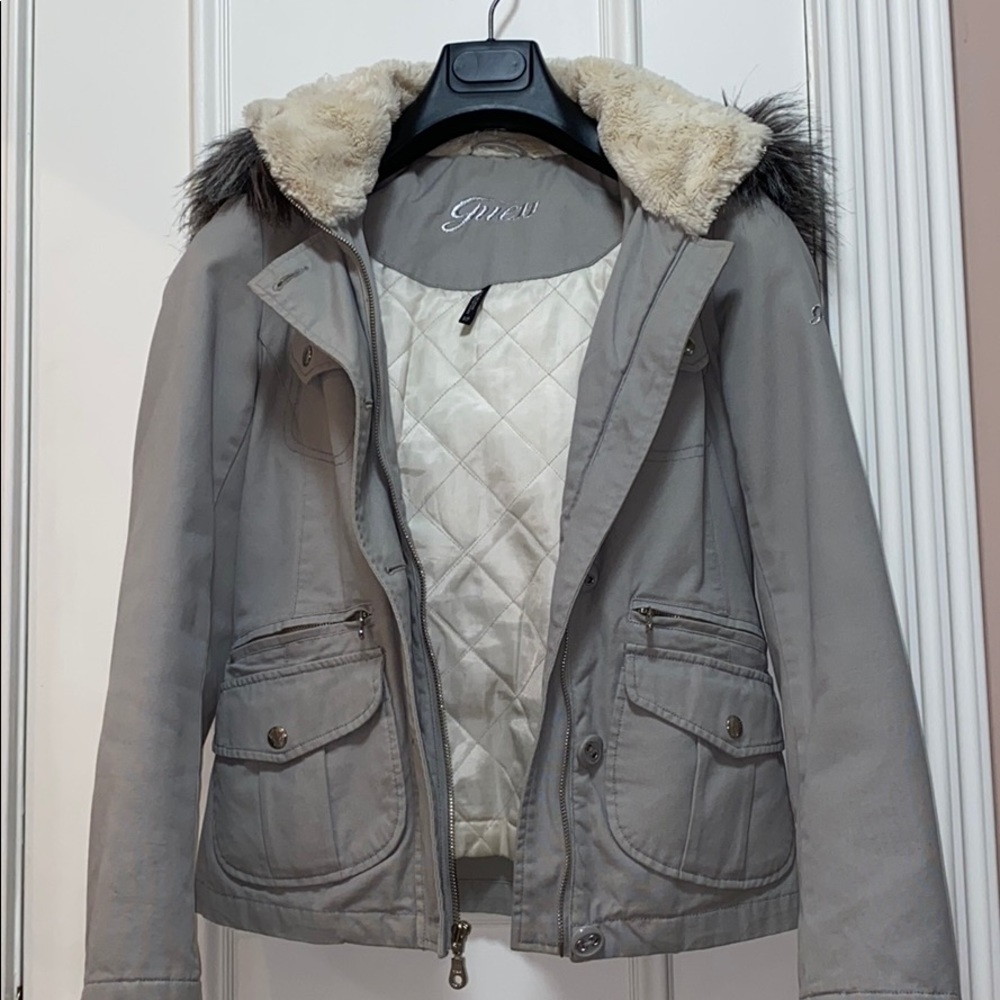 Guess jacket - Picture 3 of 4